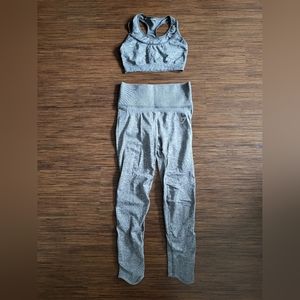 Gymshark Vital Rise set - size S